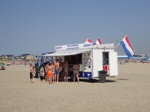 IJmuiden, IJmuiderstrand, fish cart